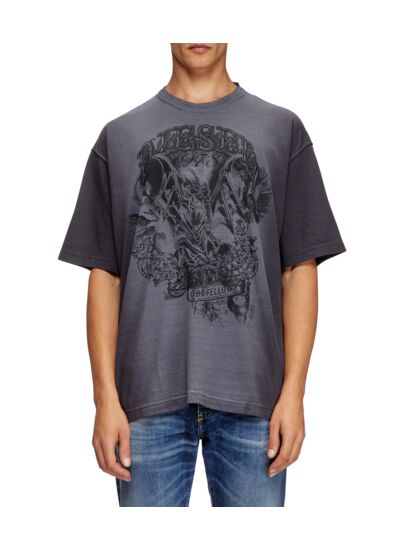 T-shirts