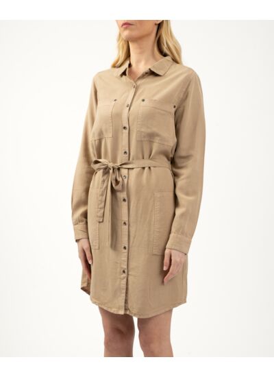 Robe chemise ceinturée