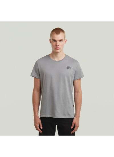 T-shirt Chest Logo