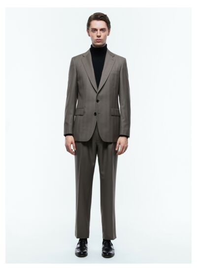 Costume ajusté en laine certifiée