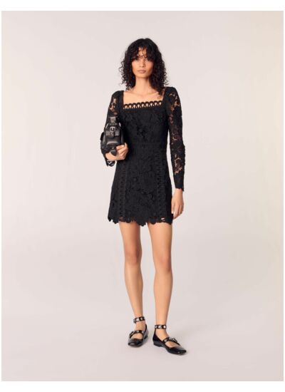 Robe courte en guipure