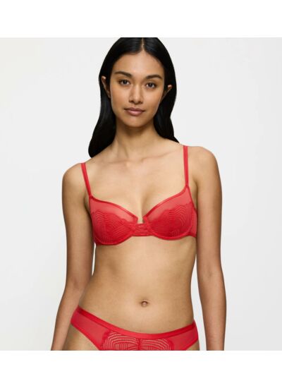 Soutien-gorge avec armatures