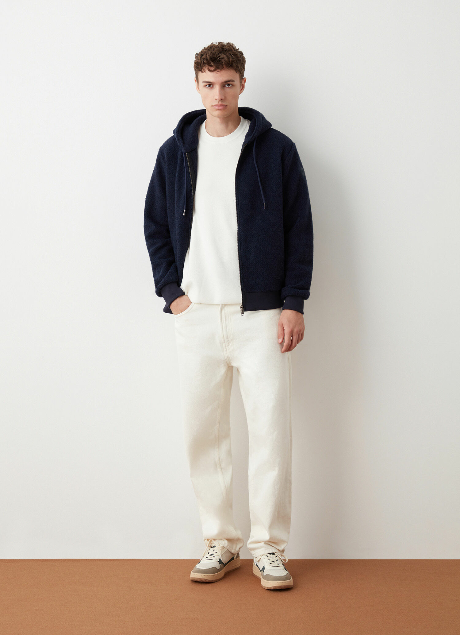 Sweat en laine à capuche effet maille