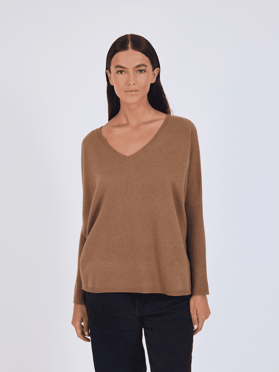 Pull poncho cachemire col V Faustine FAUVE