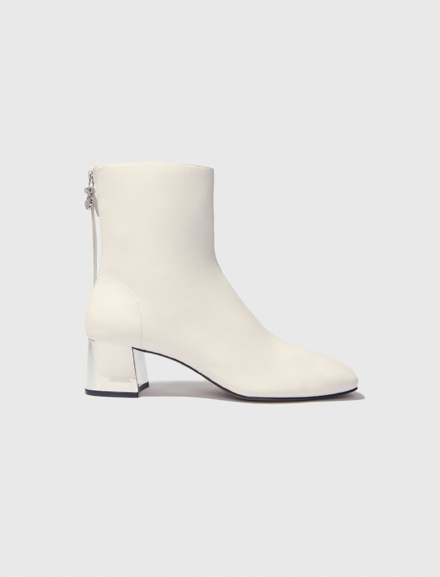 Bottines en cuir à bout carré