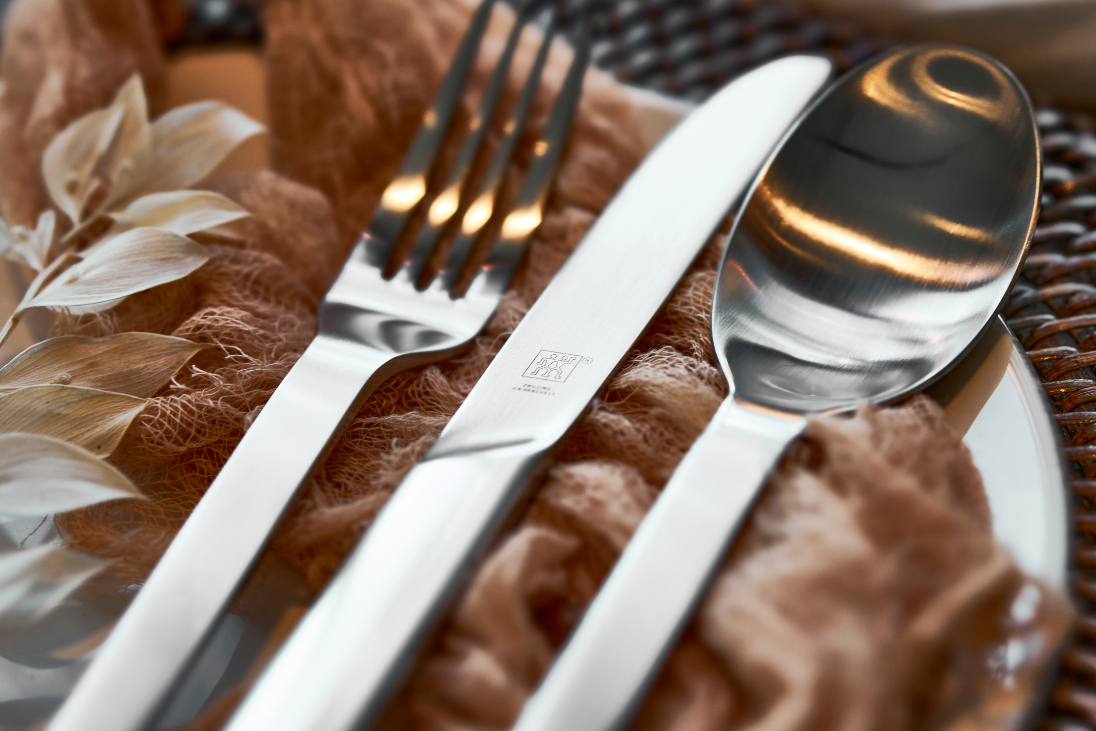 30 pcs. Ménagère MINIMALE mat