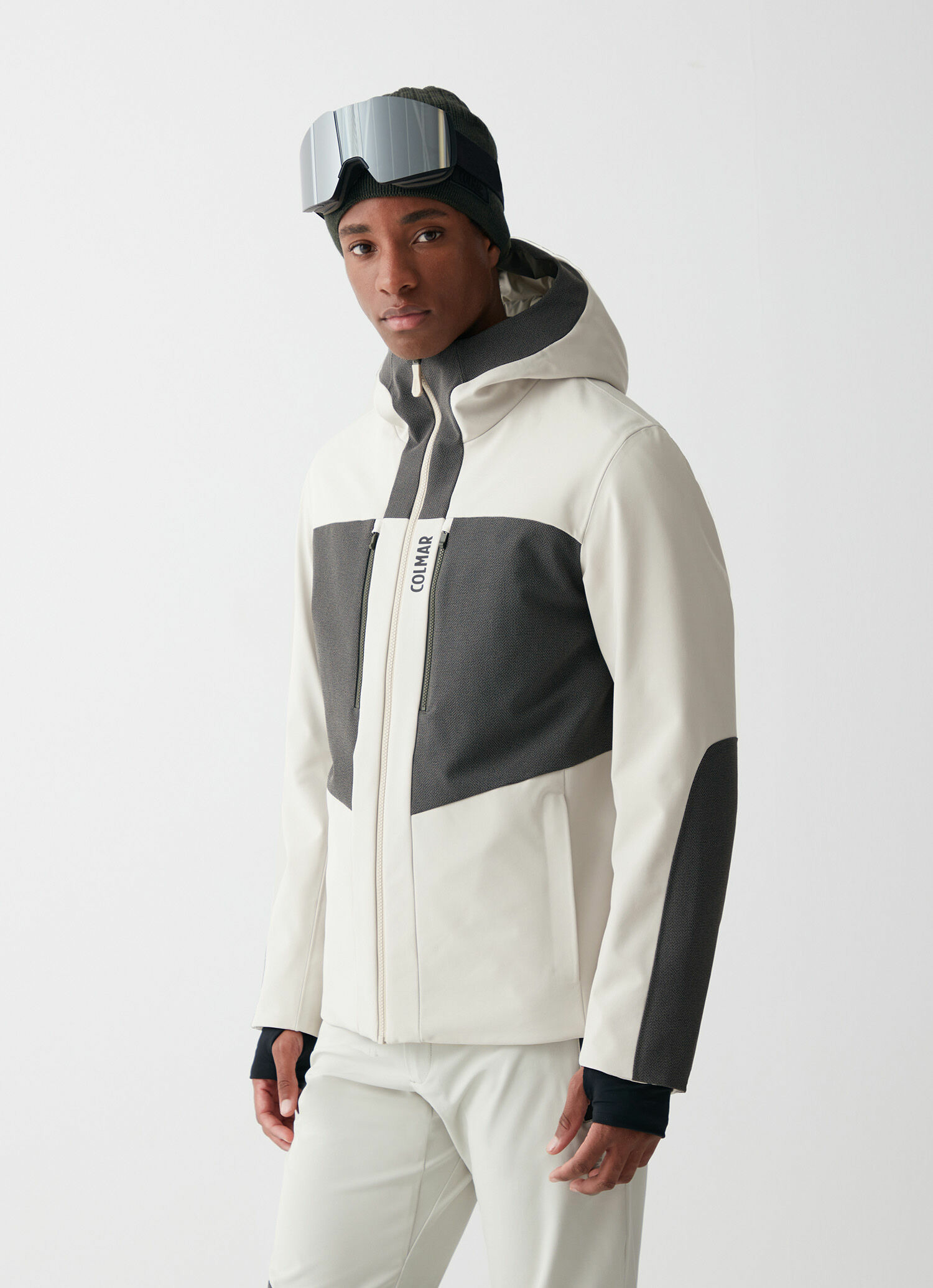 Veste de ski avec inserts renforcés