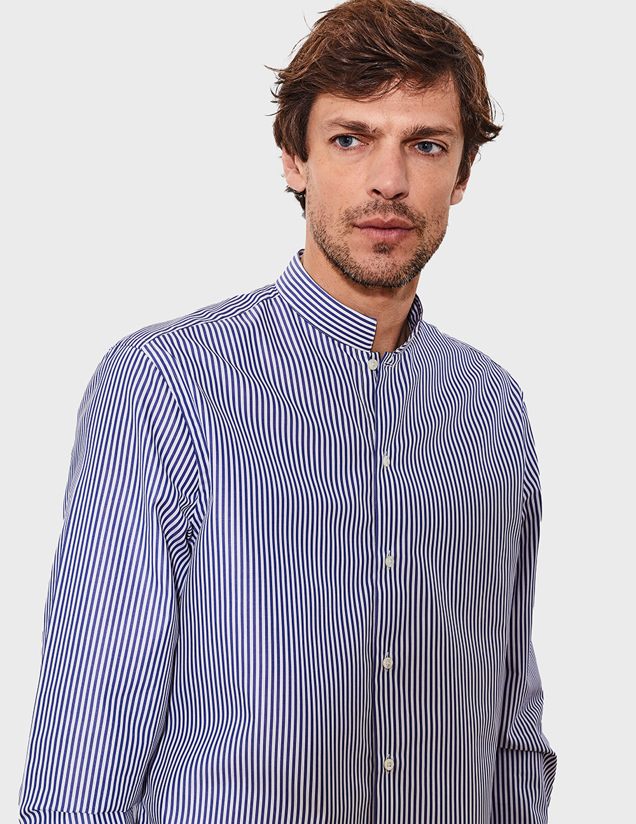 Chemise Contemporaine rayée marine