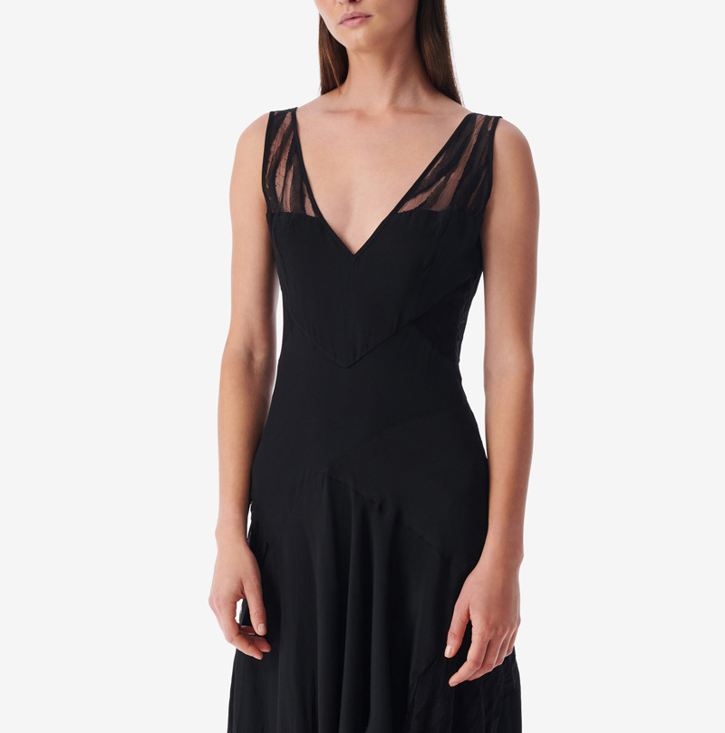 Robe En Soie Col V À Dentelle Judya