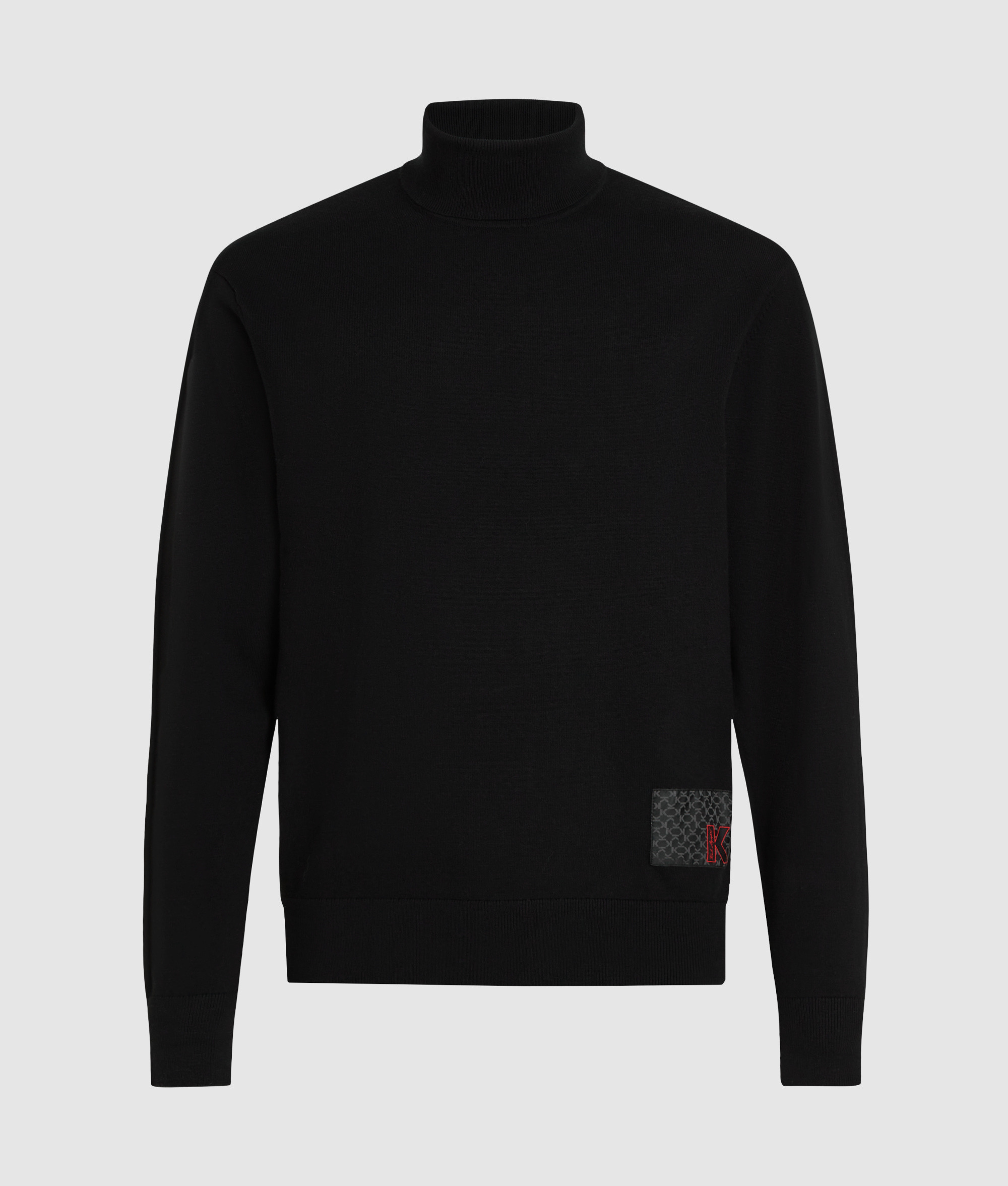 MOCK NECK W/WOVEN LABEL