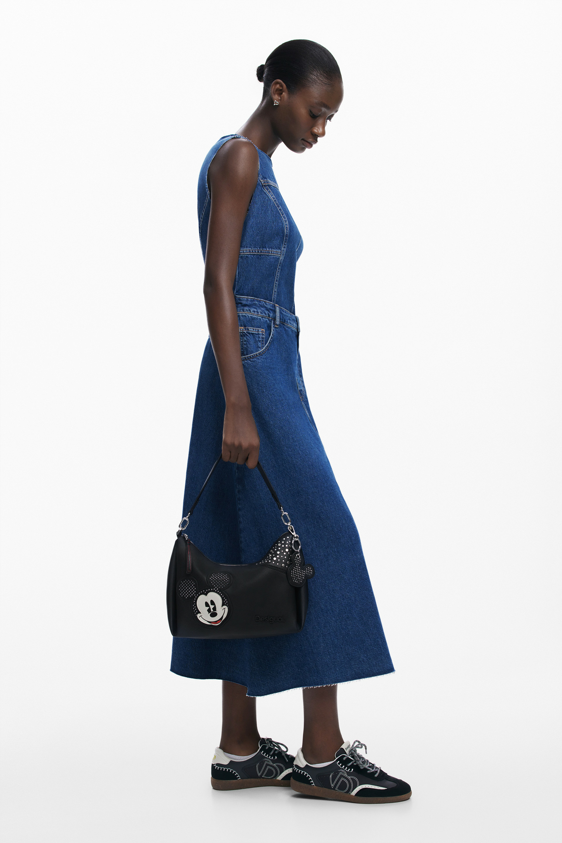 SAC A MAIN MICKEY STUDSTYLE BLACK MAYARI MAXI