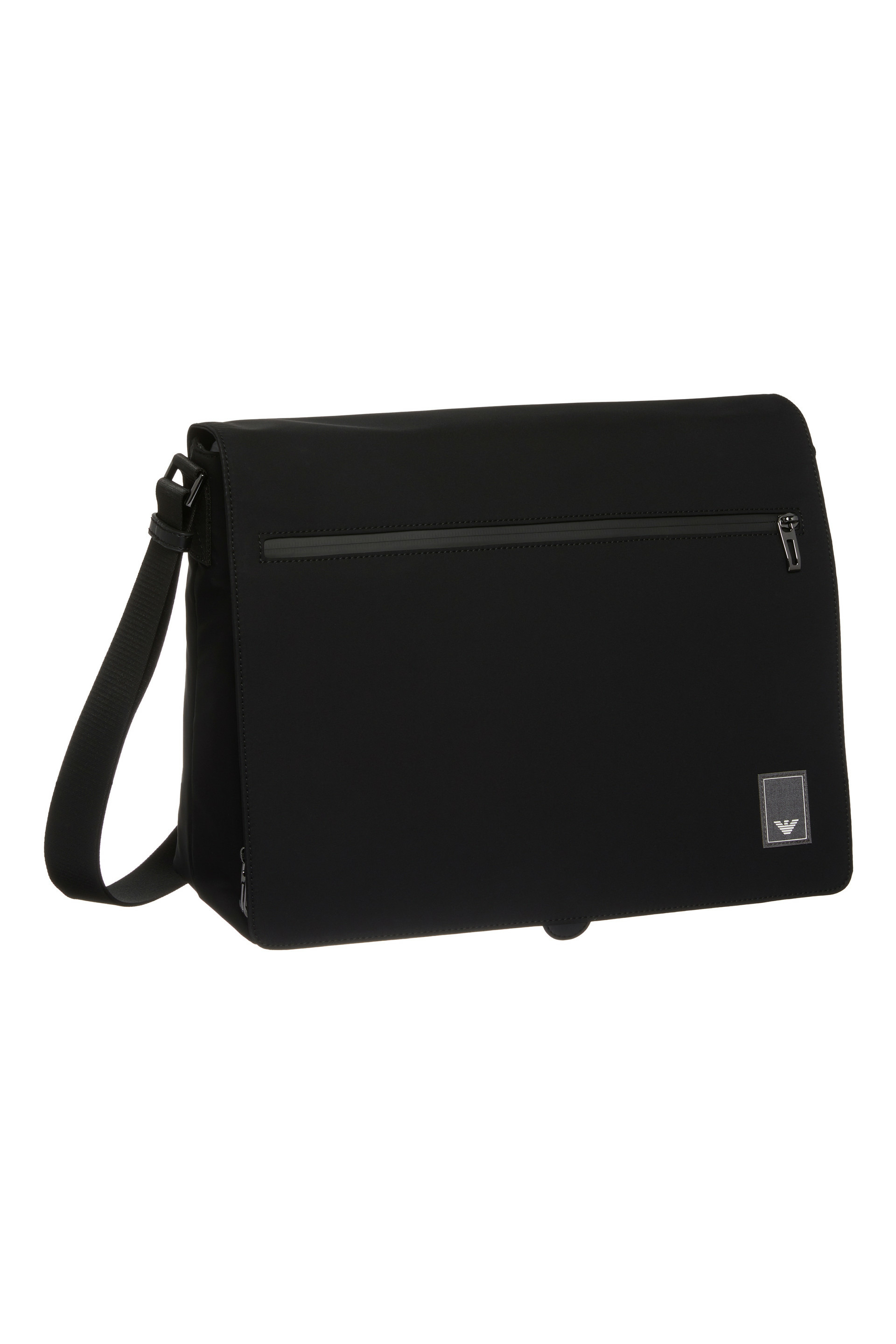Em000111 af10430 uc001 mess-black beauty