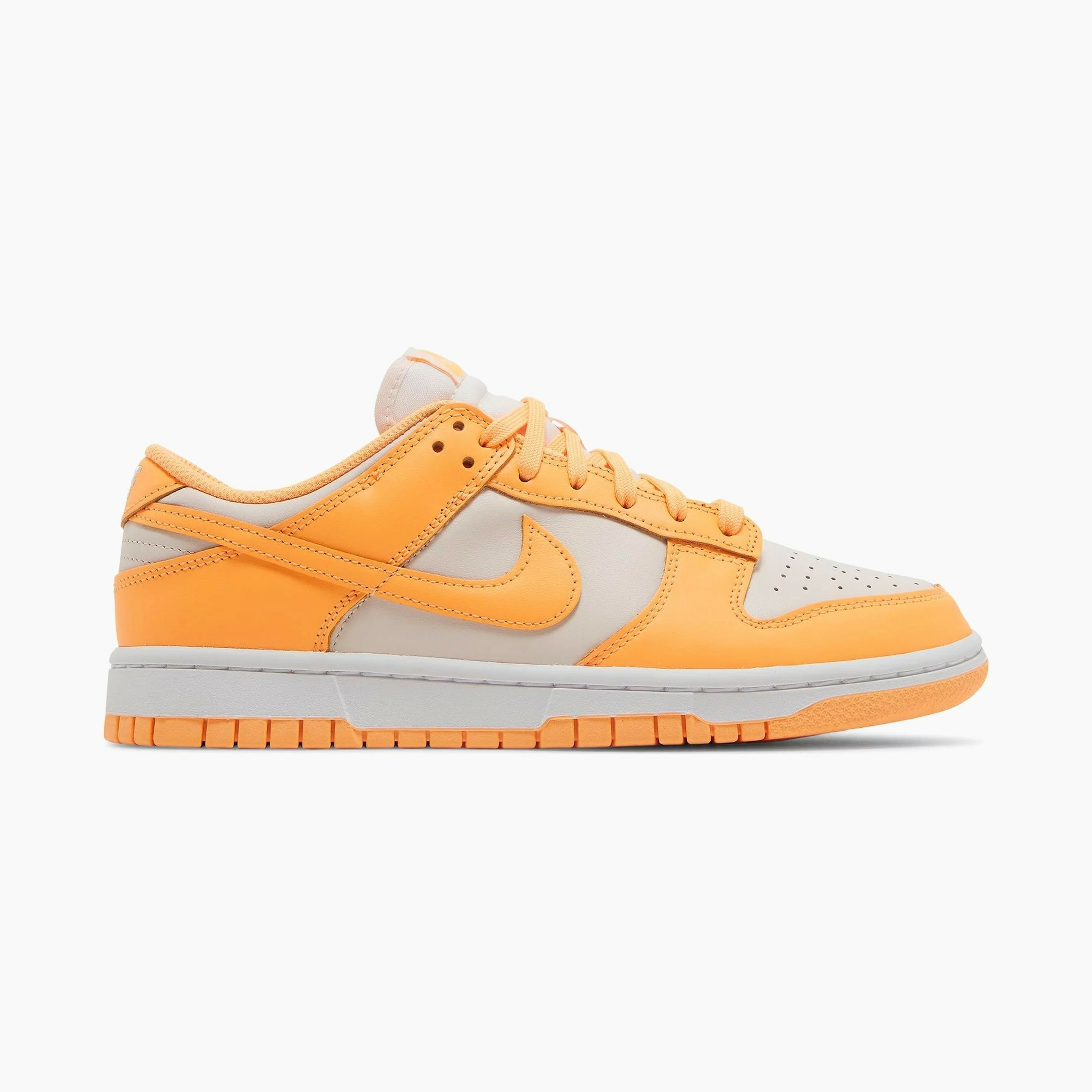 Nike Dunk Low Peach Cream
