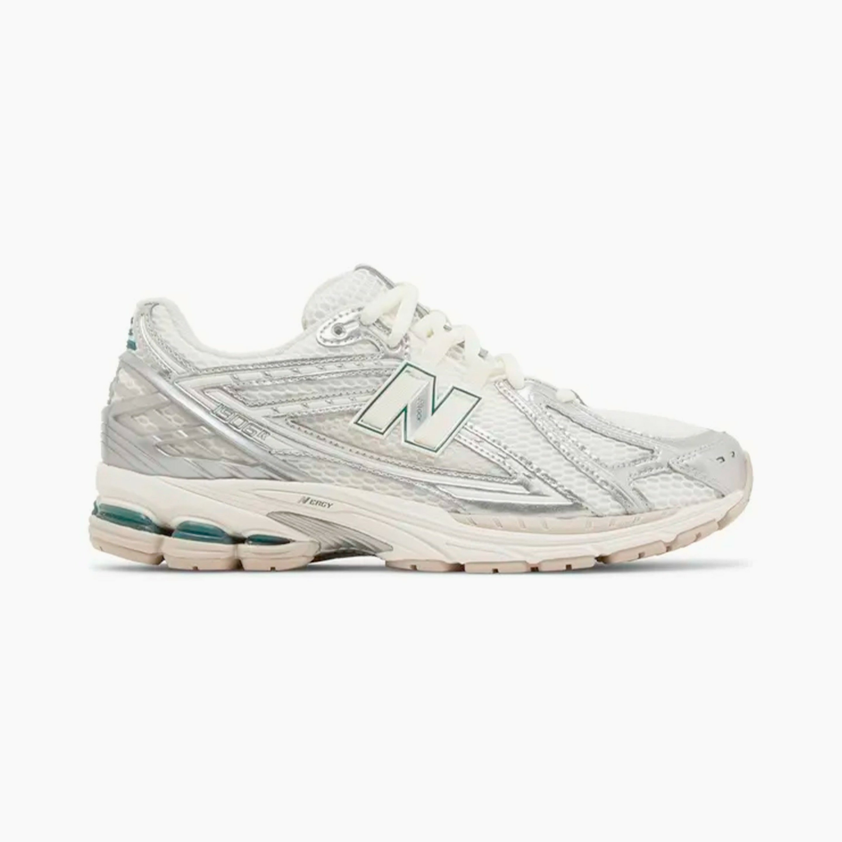 New Balance 1906R Silver Metallic Cream