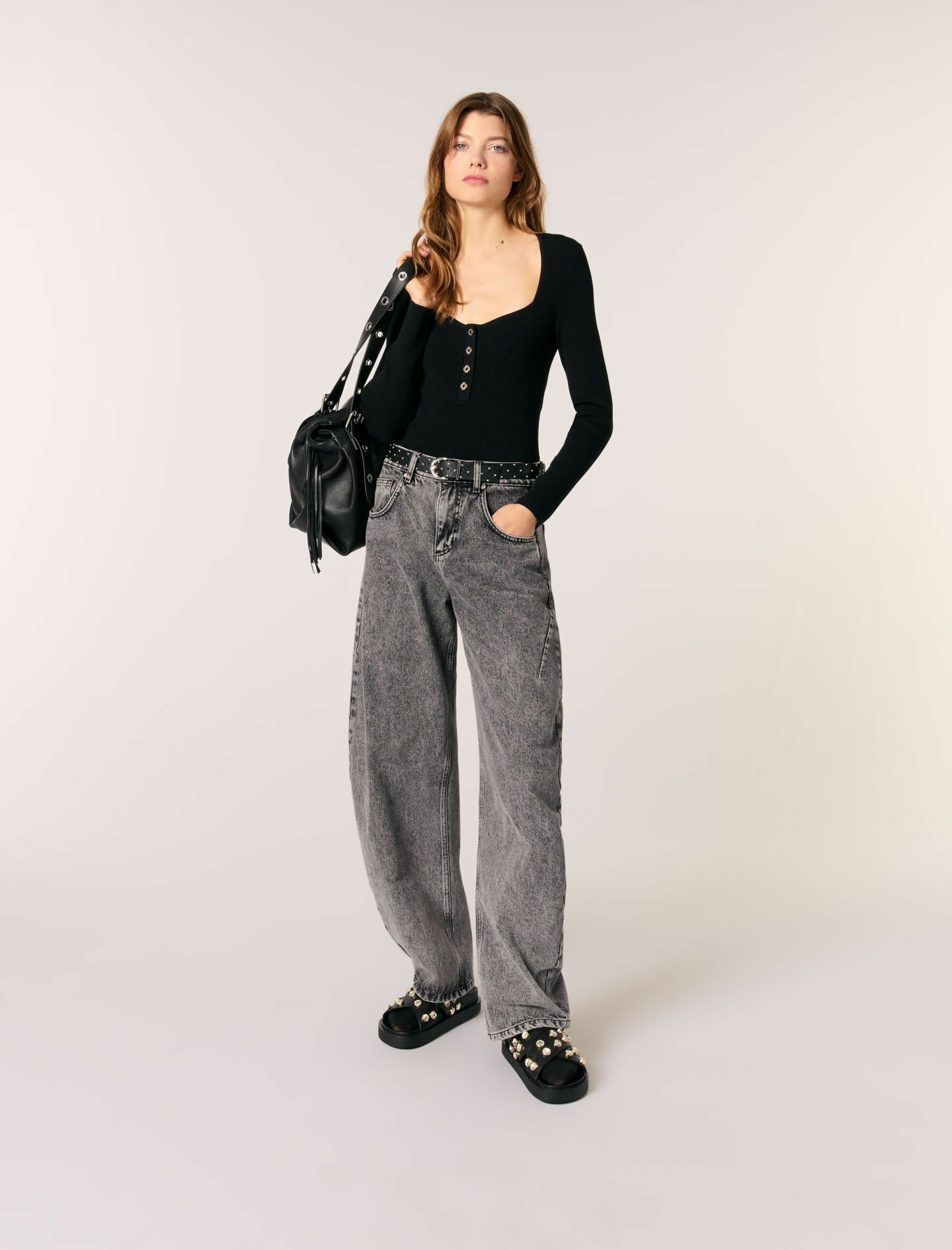 Pull décolleté en maille côtelée