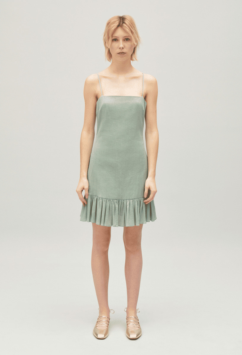 Robe courte volantée amande