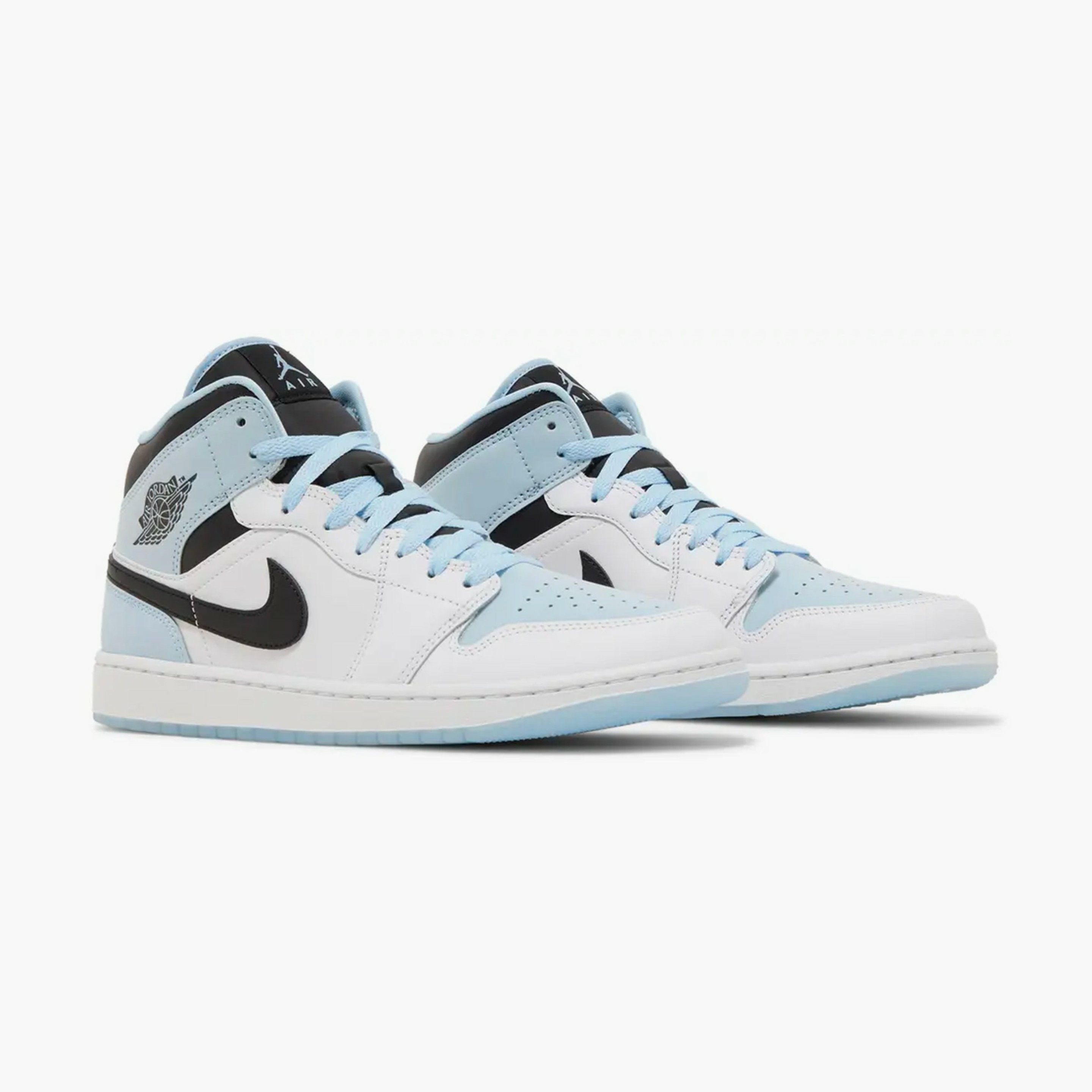 Air Jordan 1 Mid SE Ice Blue