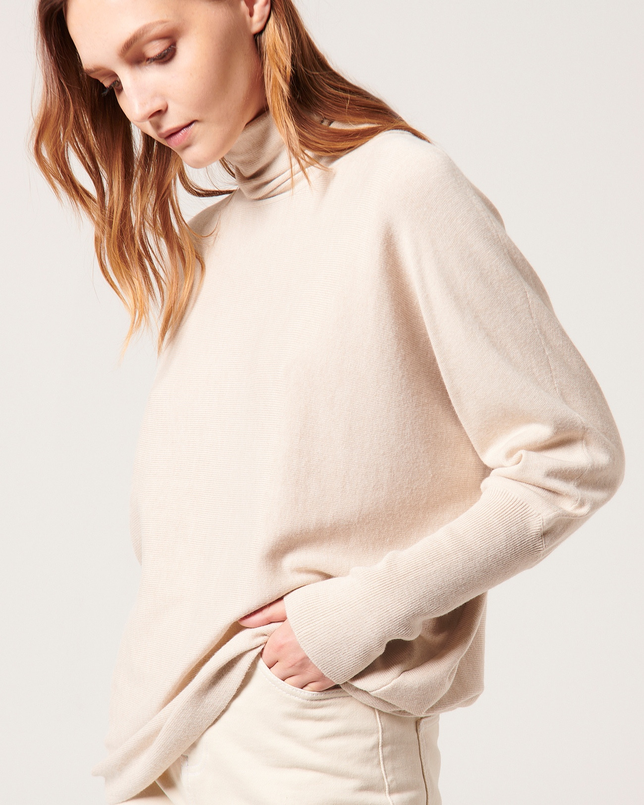 Pull Pruna Beige en Polyamide
