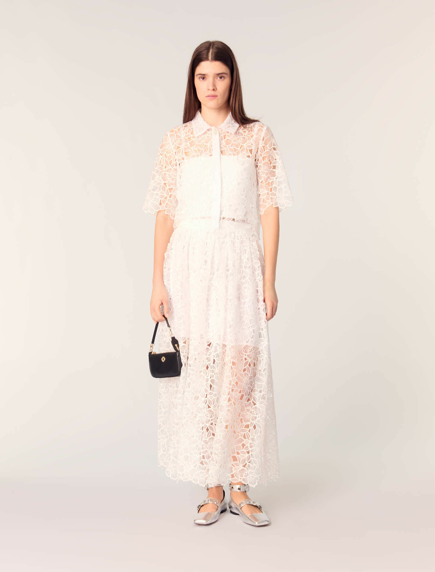 Jupe longue en guipure à fleurs