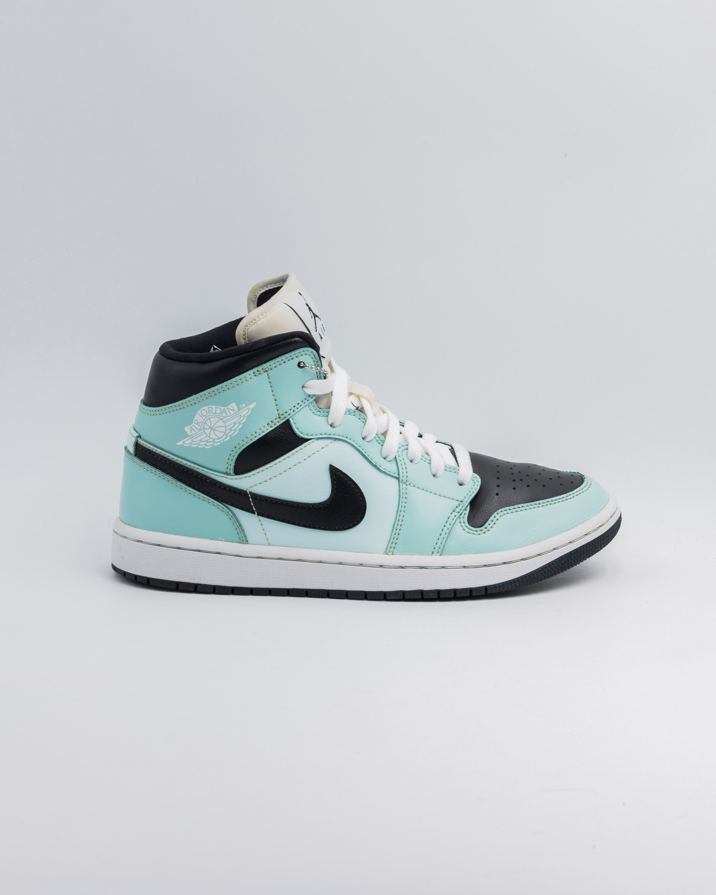Air Jordan 1 Mid Aqua Blue Tint