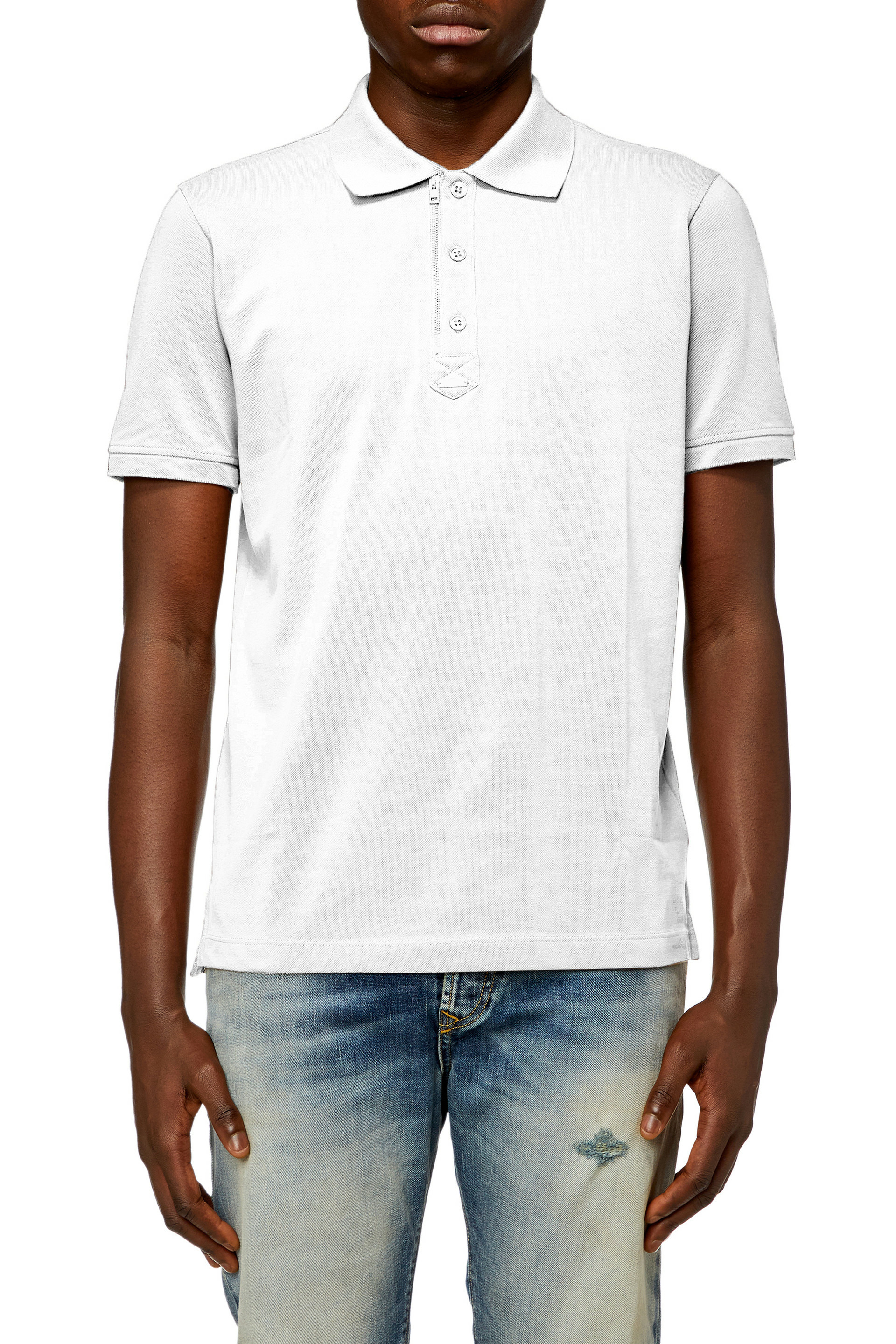 Polos