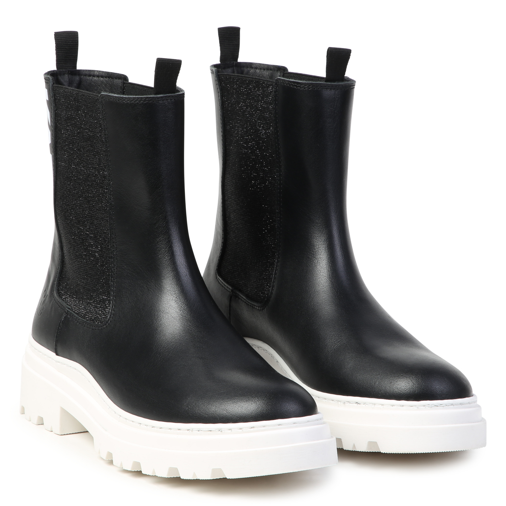 BOTTINES