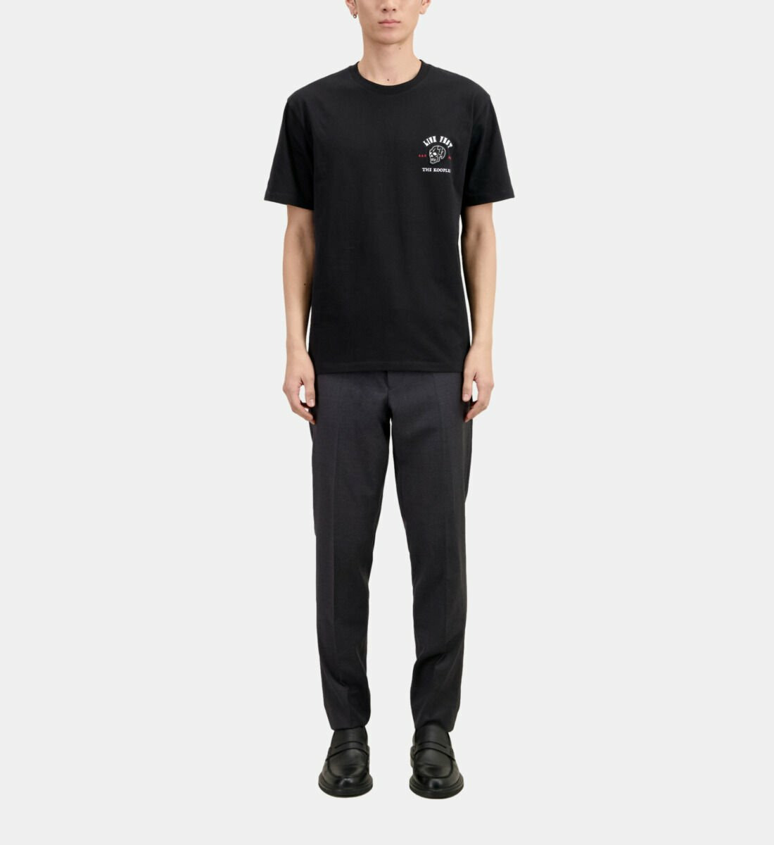 T-Shirt Manches Courtes Avec Broderie Et Print Skull Homme
