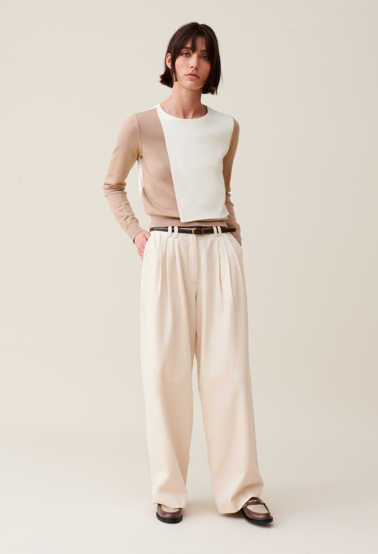 Pull court rabat ton sur ton