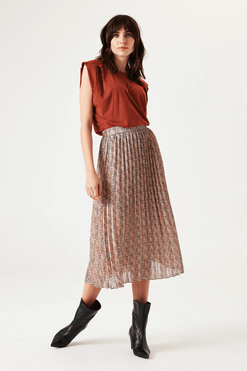 Women Skirts Pink
