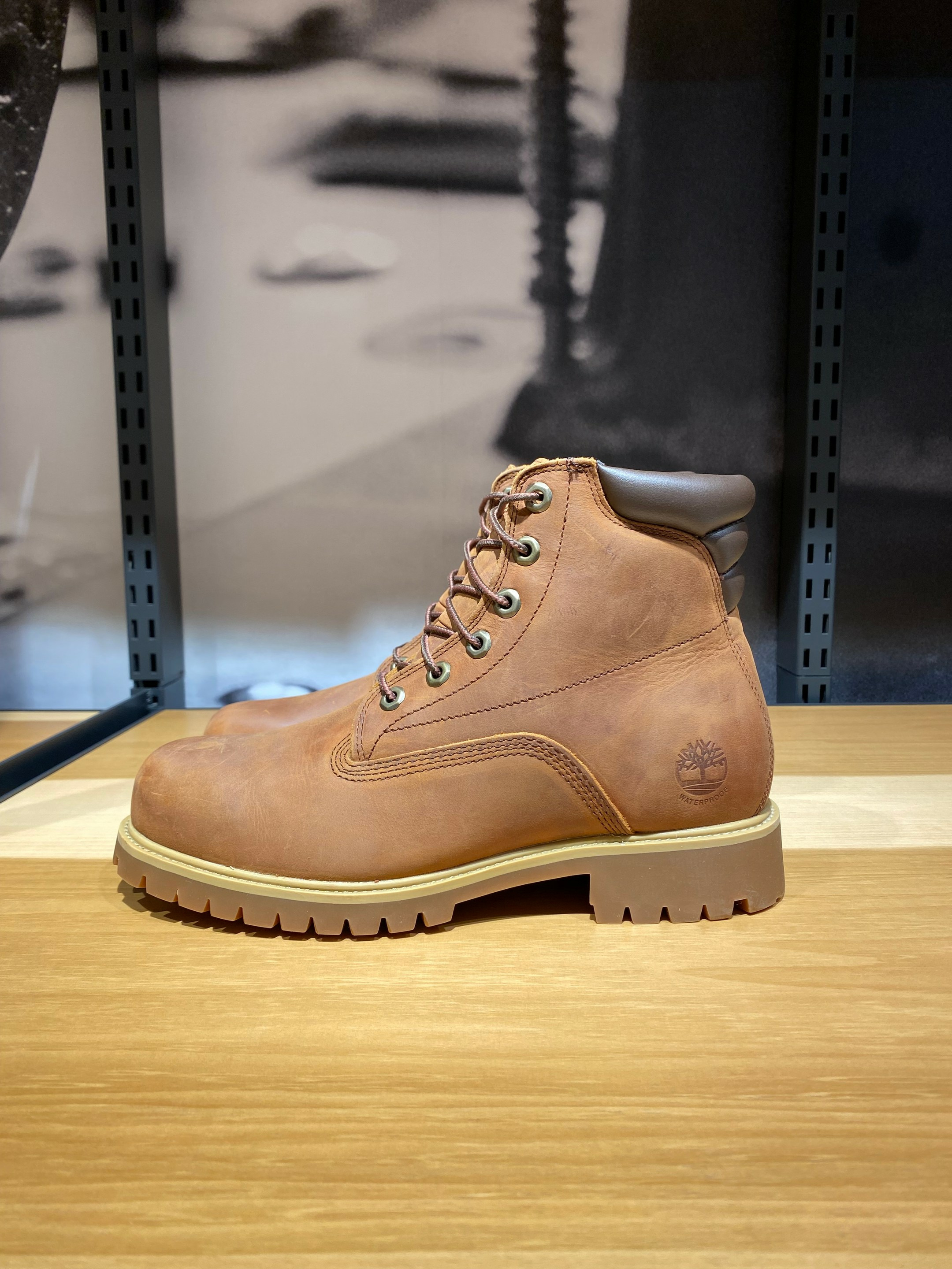 Boots 6 inch