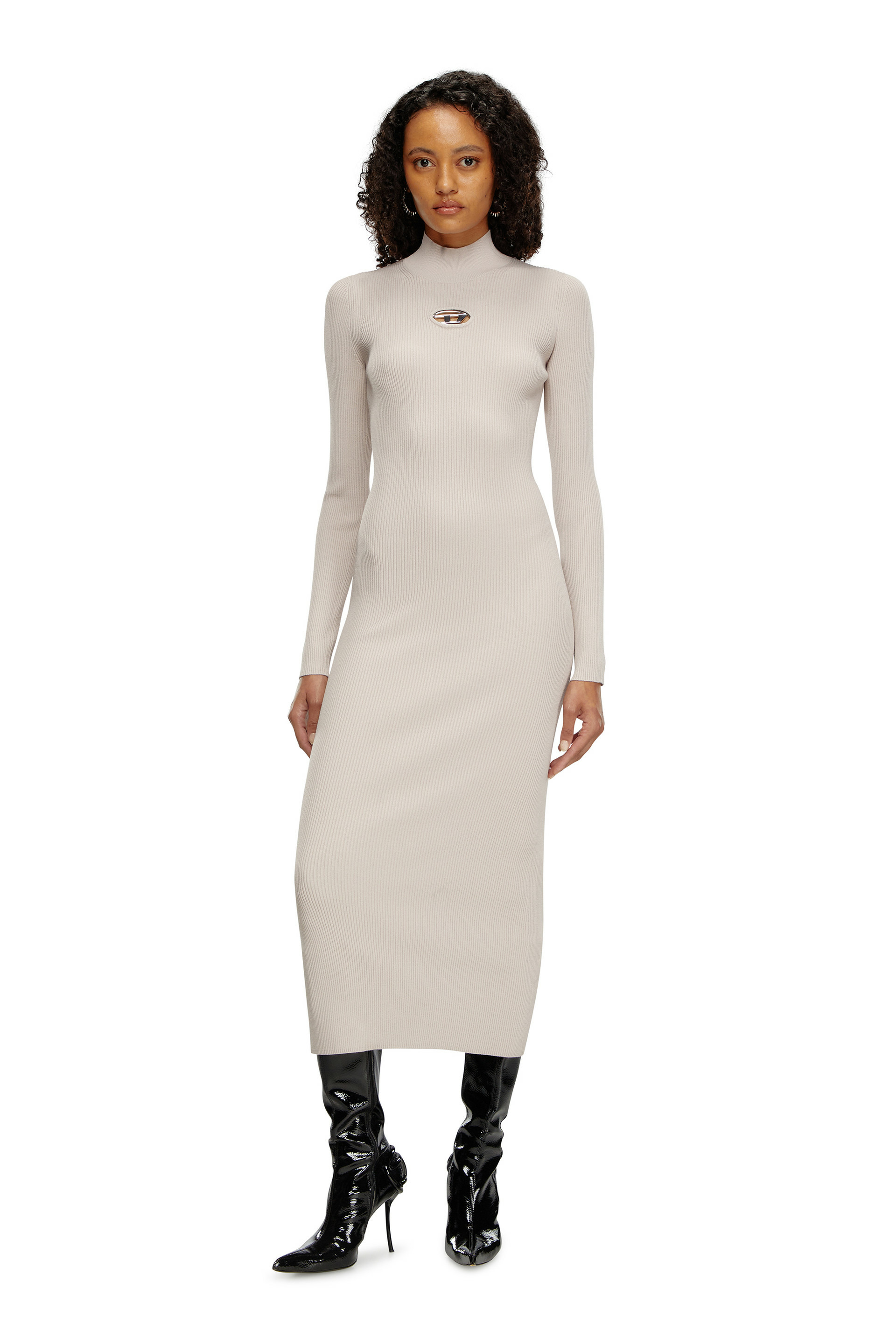 Robe en maille côtelée