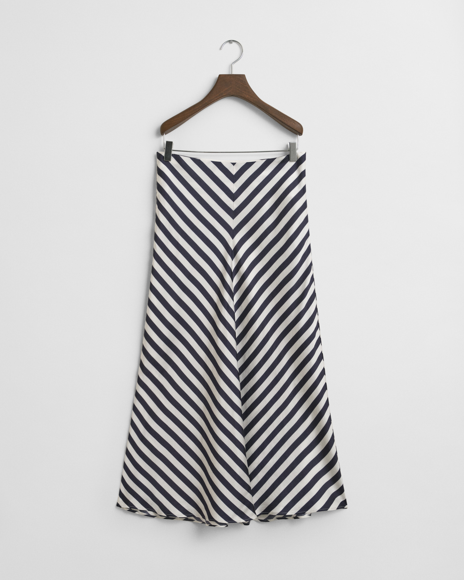 CHEVRON STRIPED SKIRT