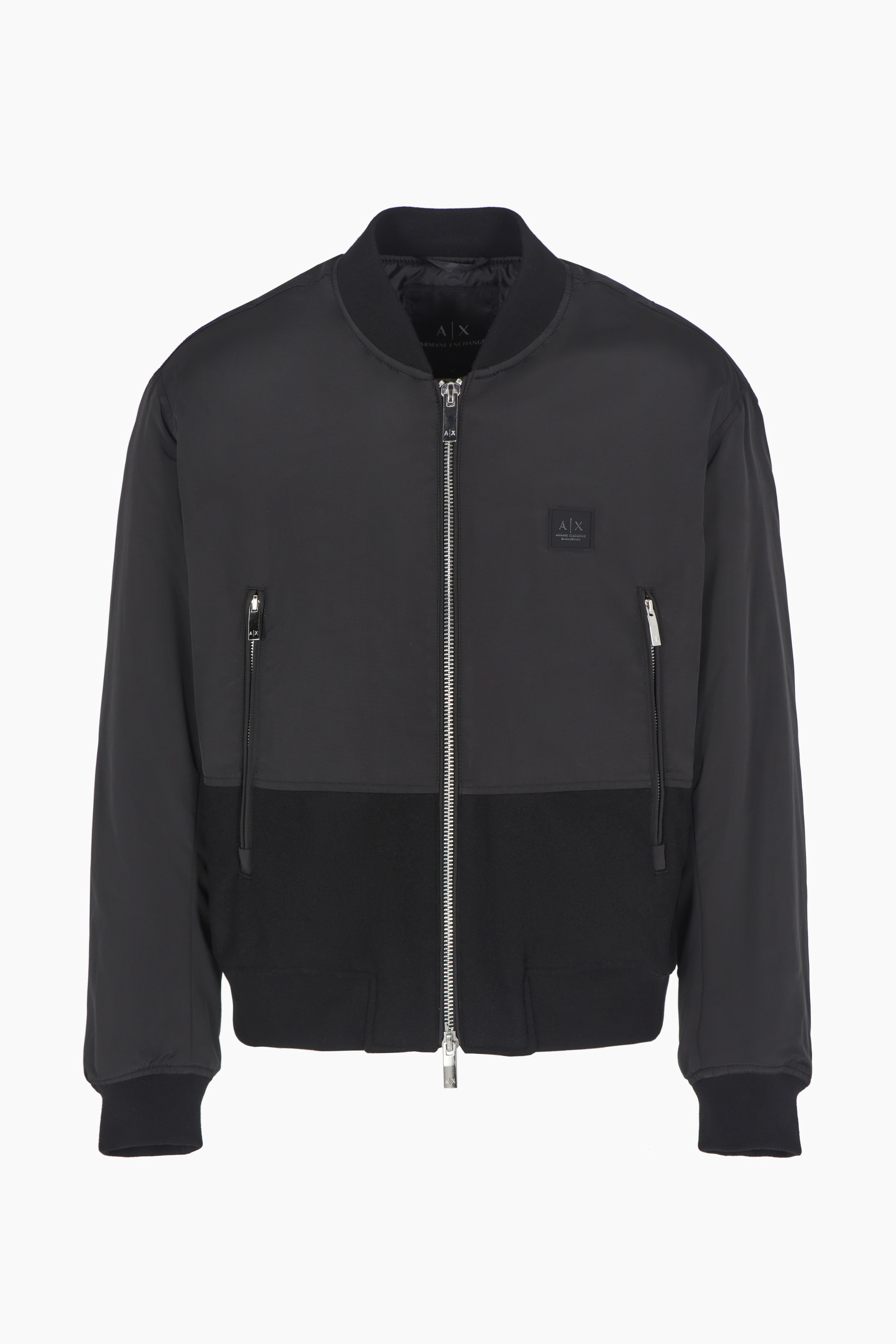 Xm000033 af10323 uc001 blou-noir