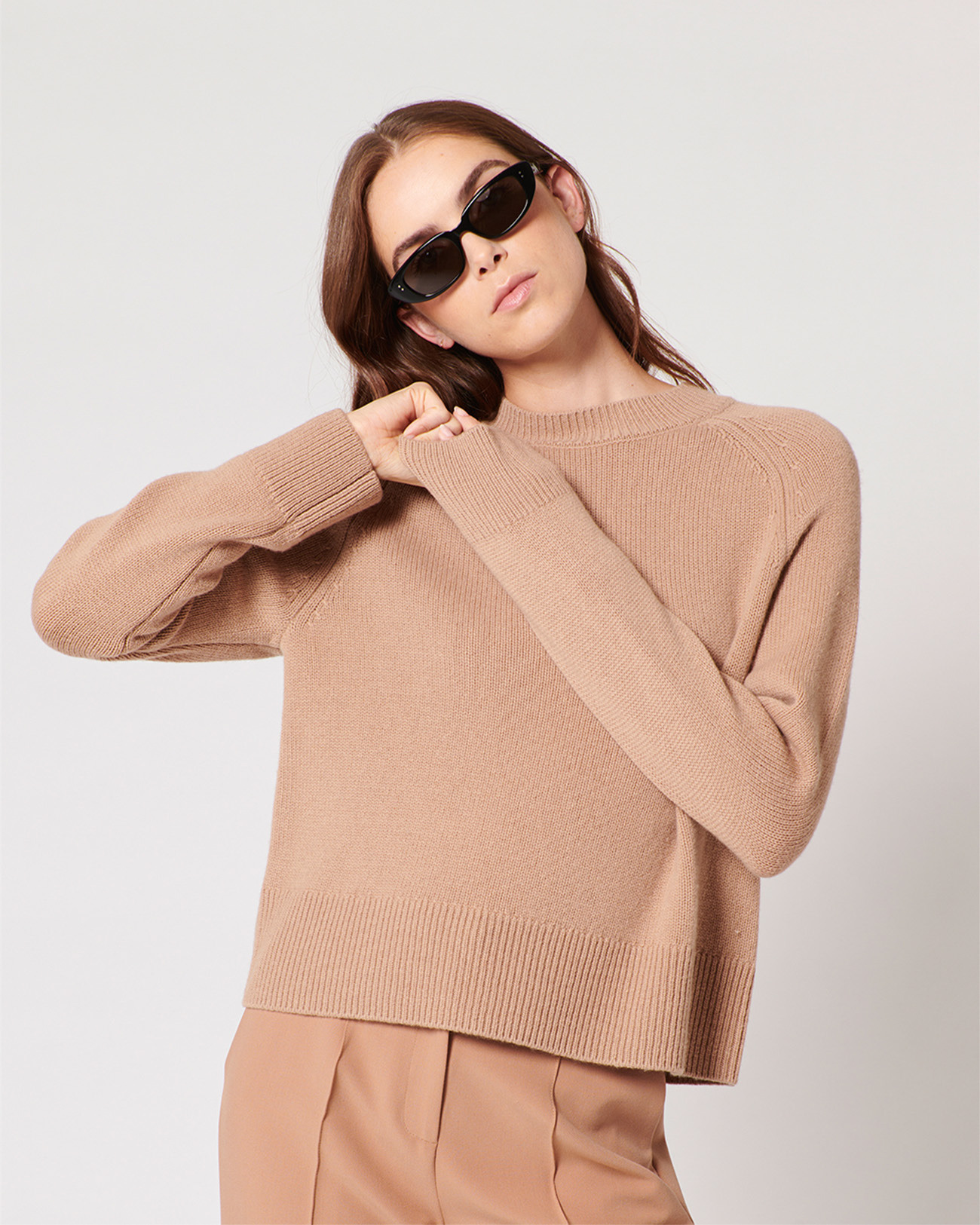 Pull Neona Camel en Laine