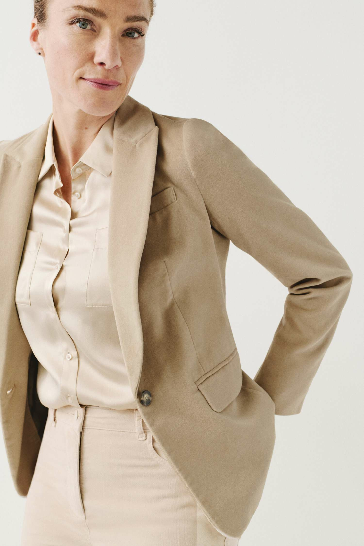Blazer aurora