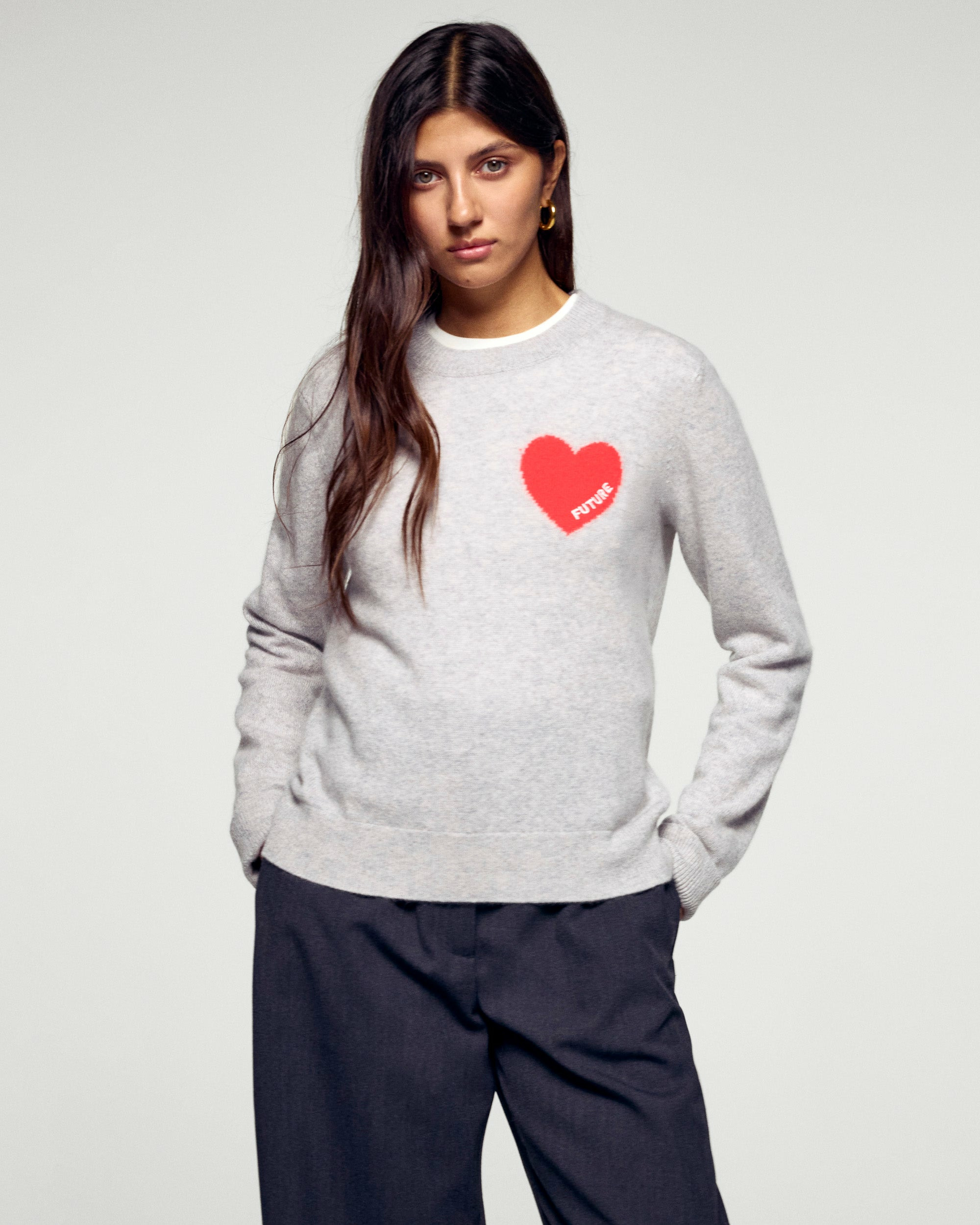 Pull Col Rond Cœur Broderie Future