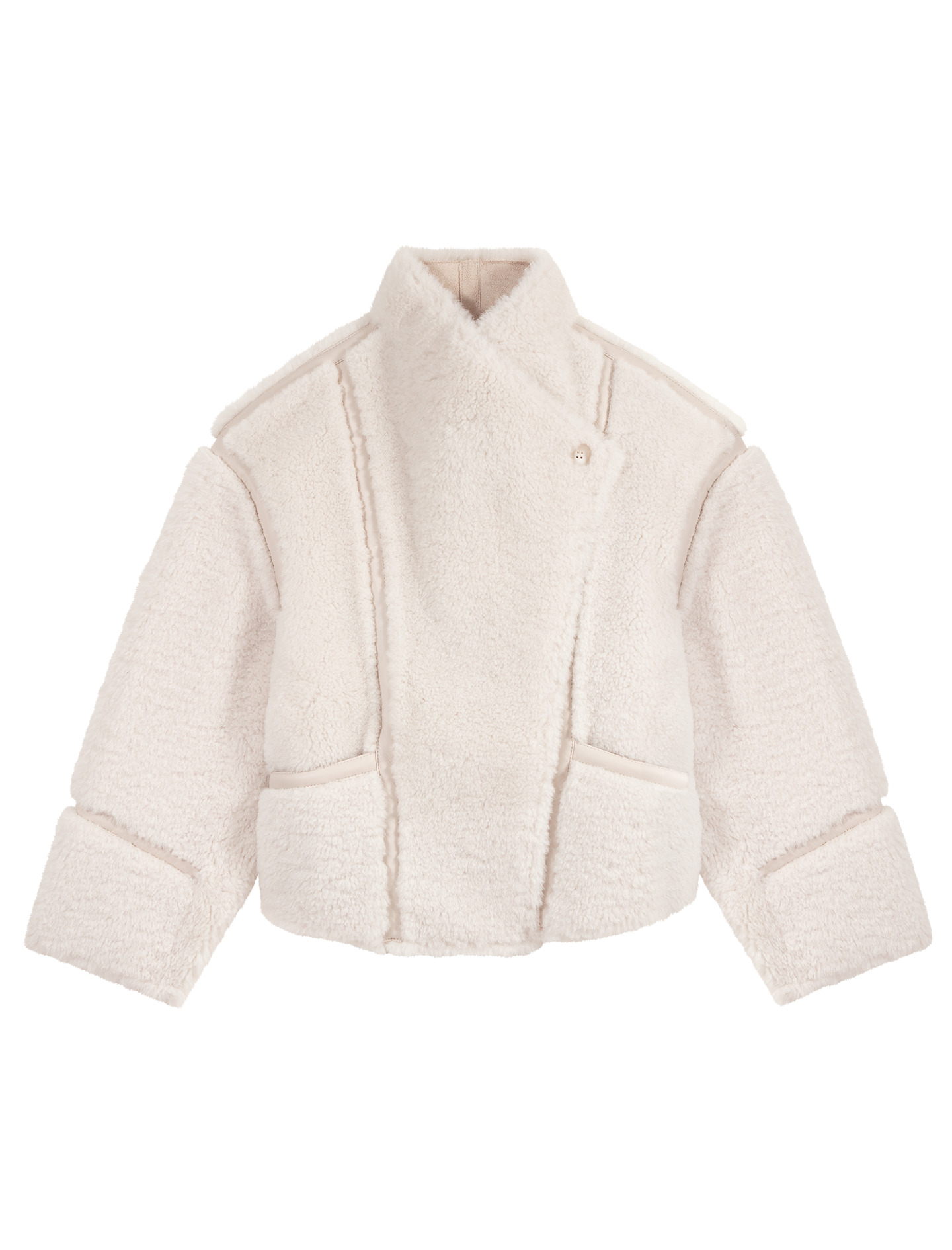 Manteau court en fausse fourrure