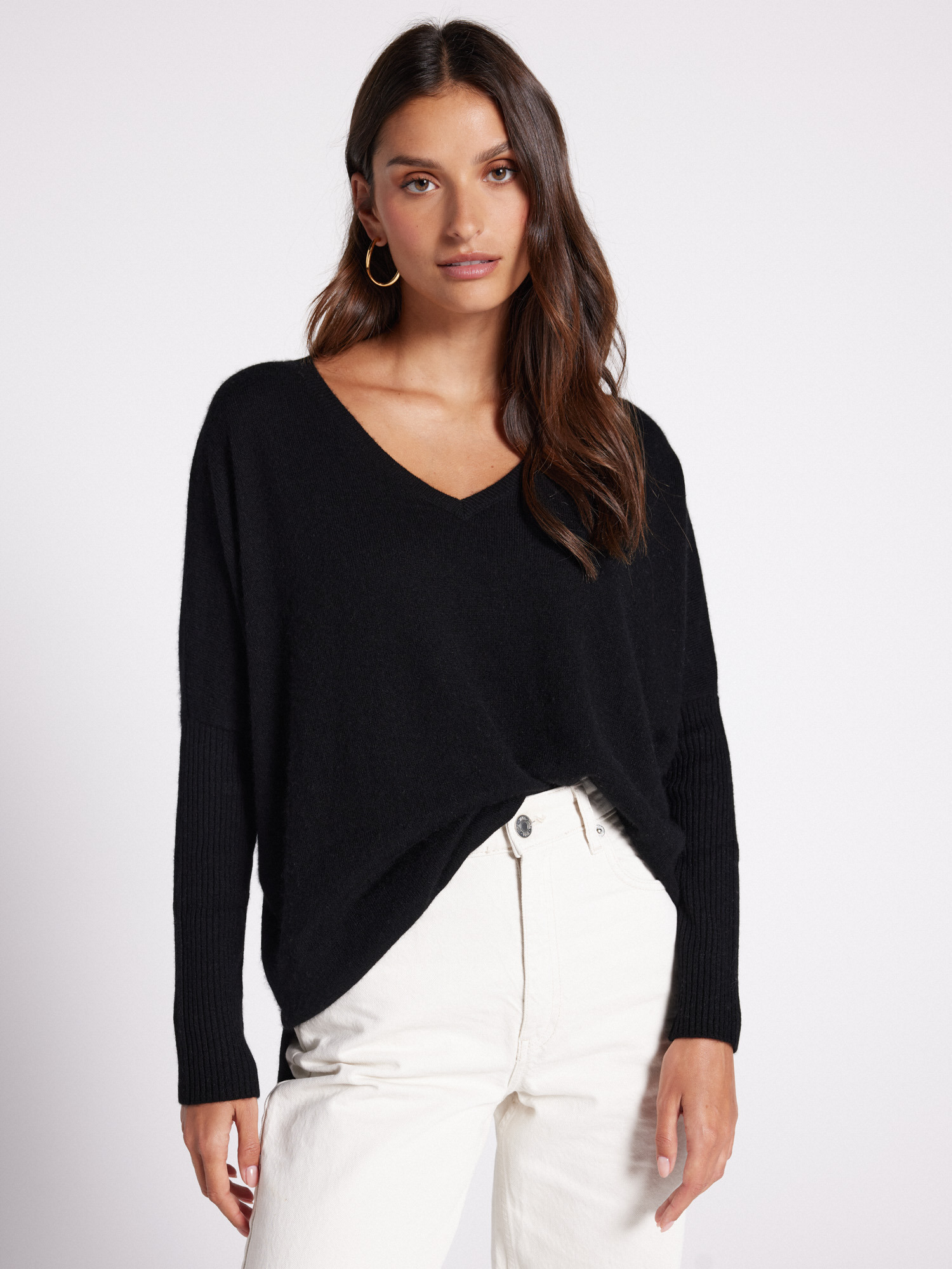 Pull poncho cachemire col V Faustine NOIR