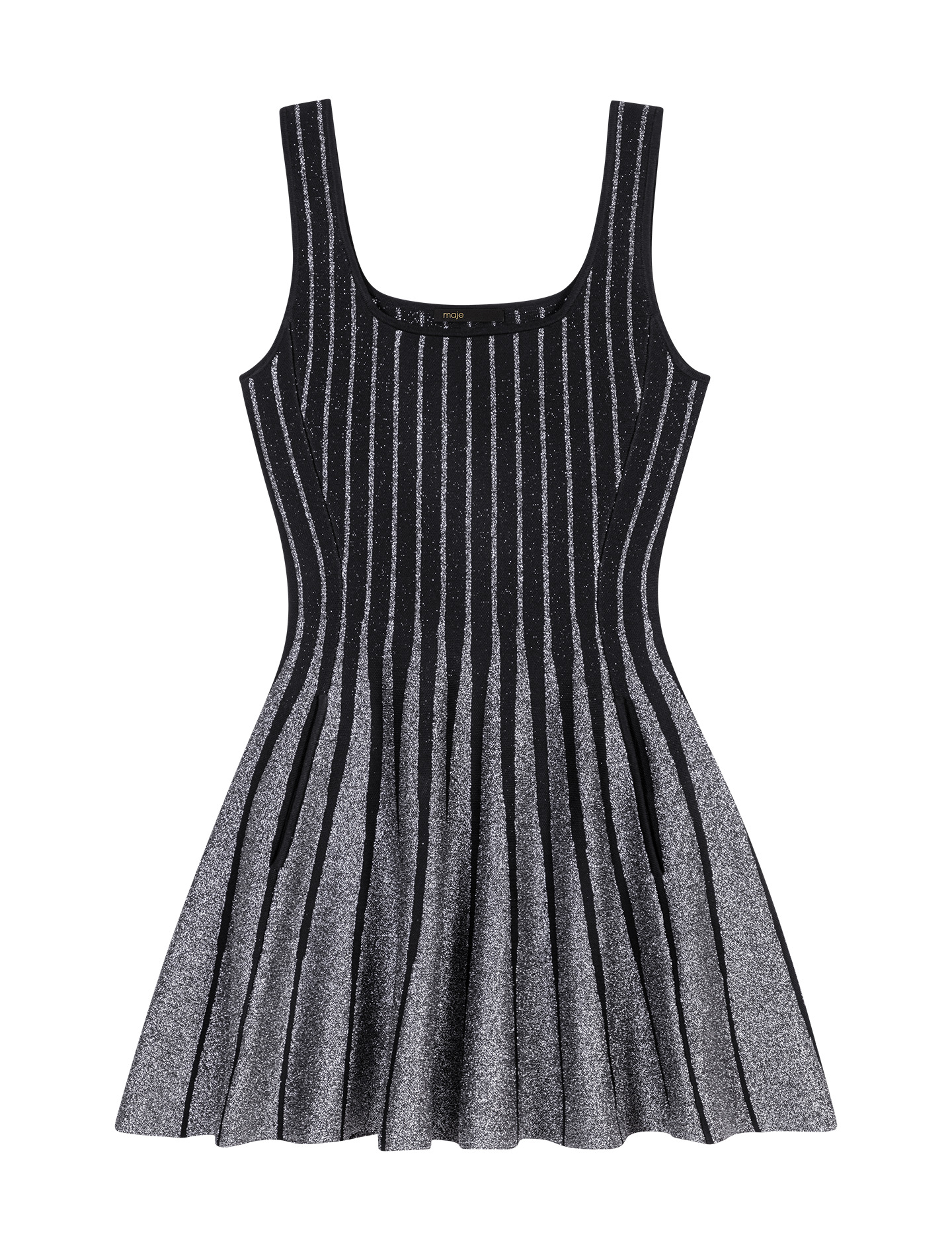 Robe courte en maille jacquard