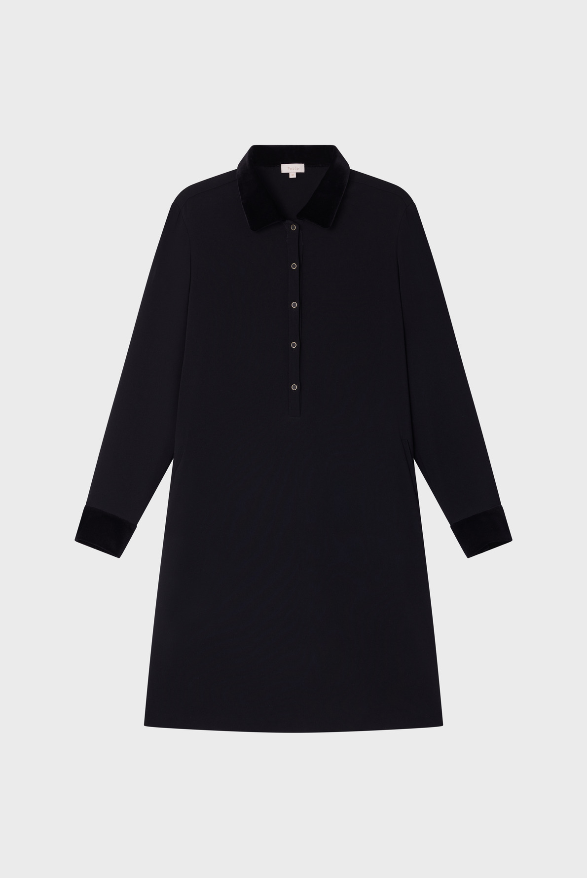 Robe Saloi