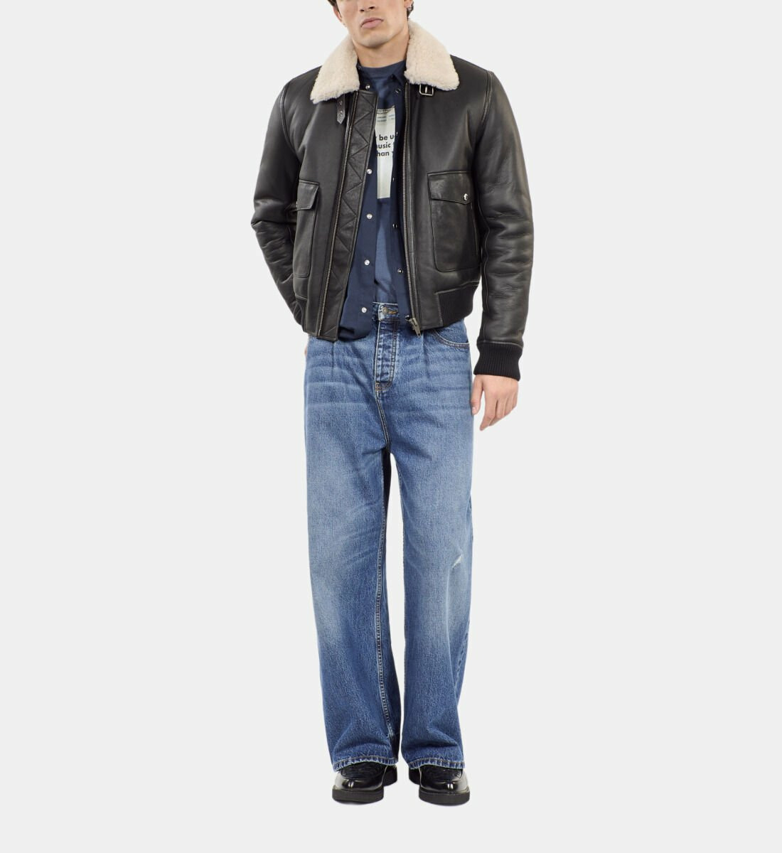 Peau Lainée Courte Noire Homme