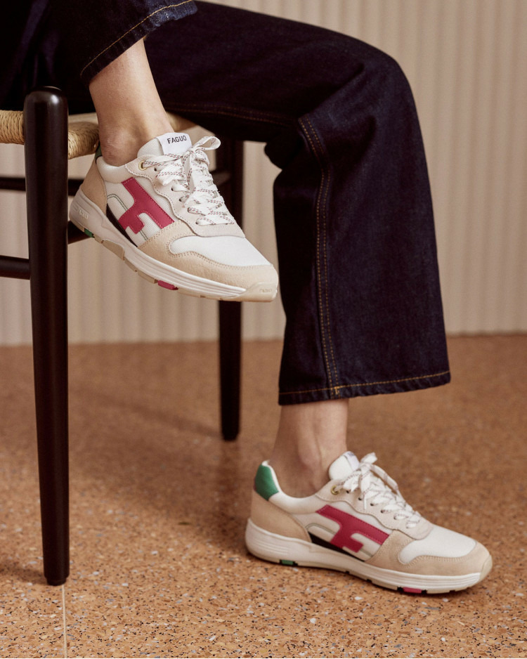 Running blanches, vertes & roses