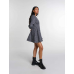 Robe courte en tweed