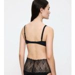 Soutien-gorge avec armatures