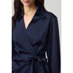 Robe satinée mi-longue portefeuille