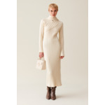 Robe longue maille écharpe à nouer