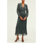 Robe Sanya