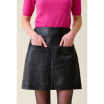 Jupe courte cuir