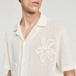 Chemise en maille à fleurs