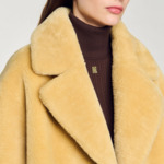 Manteau en fausse fourrure